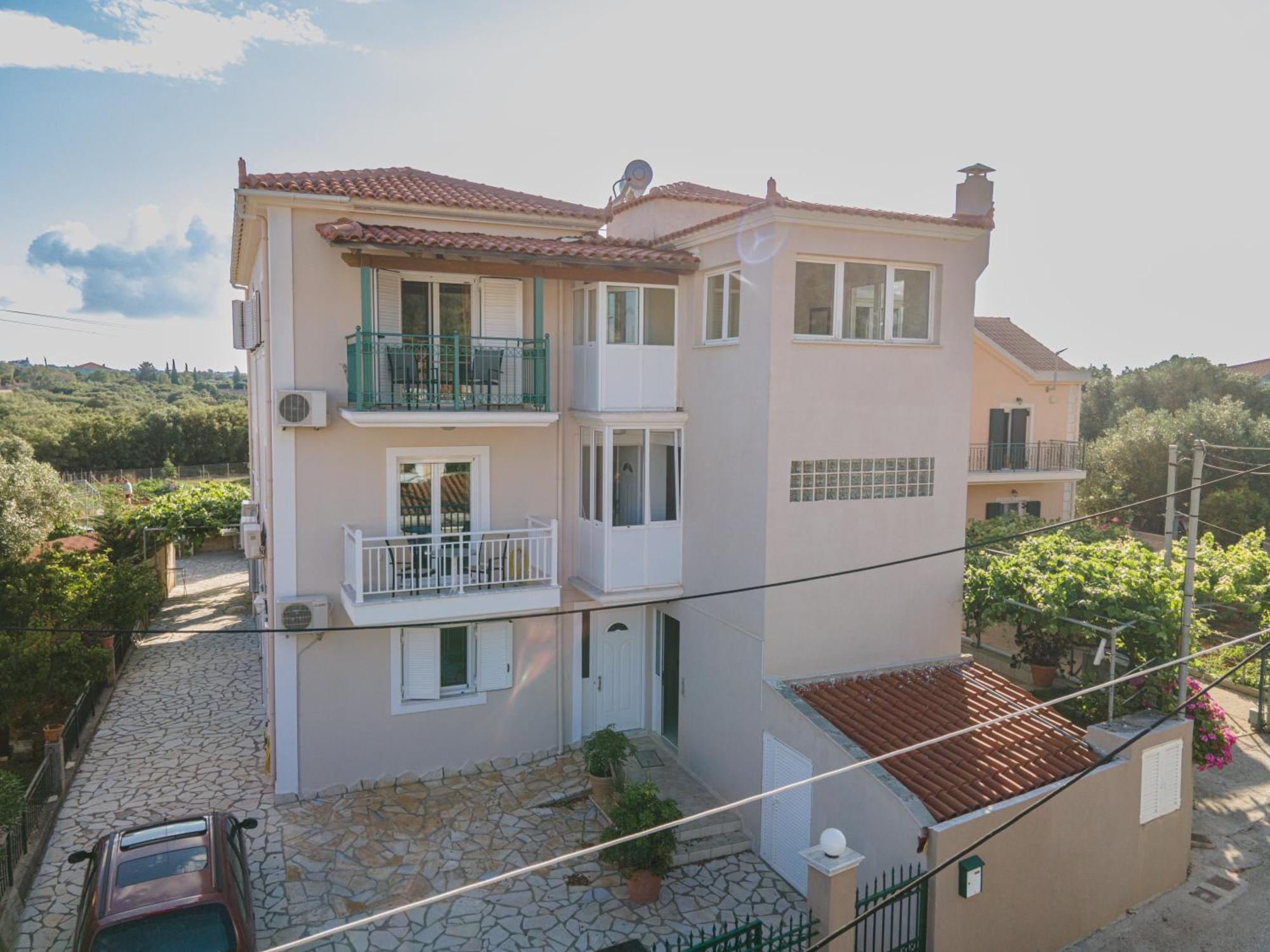 דירות ארגוסטולי Dimitra'S House מראה חיצוני תמונה