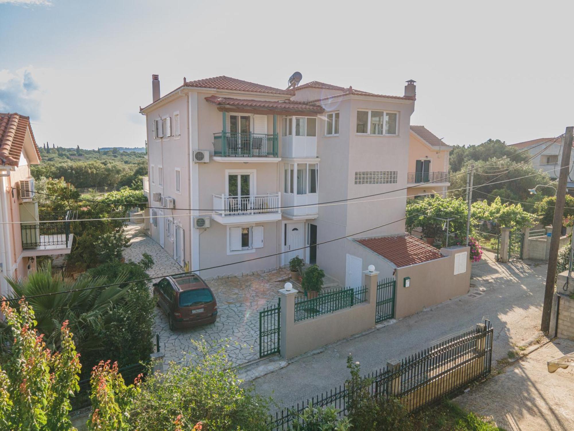 דירות ארגוסטולי Dimitra'S House מראה חיצוני תמונה